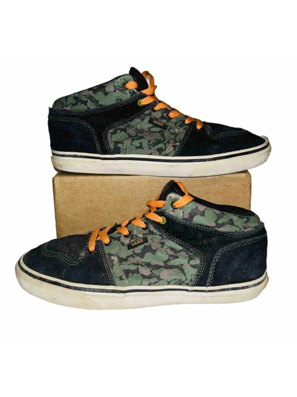 Boys Vans High Top Sneakers Size 7 Black Green Camo